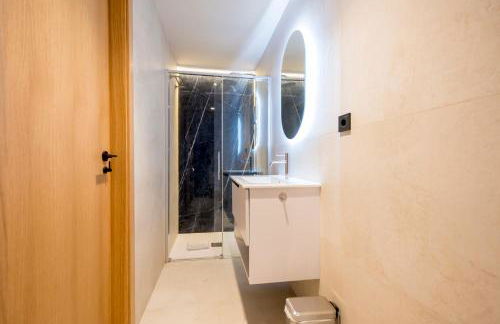 Iconic Suites - Photo 94