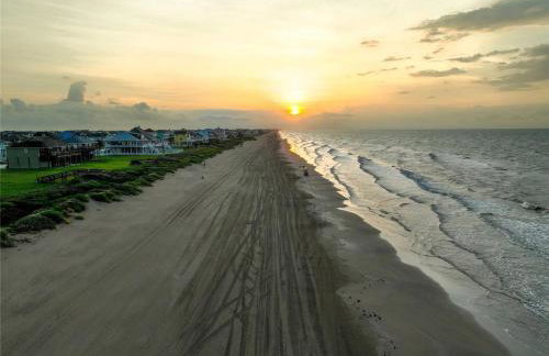 Steps to Beach, King Beds, Pet and Kid Friendly - Foto 24