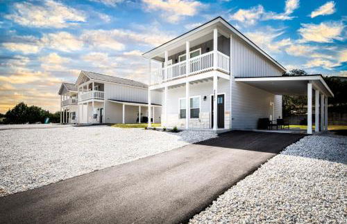 Lakeshore Retreat - Foto 1