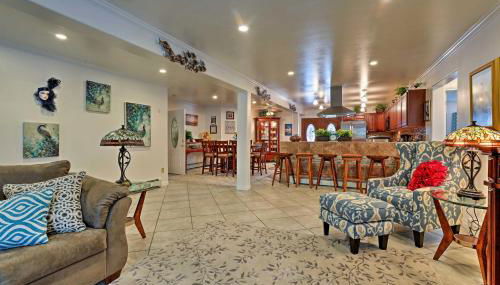 Expansive Getaway about 2 Miles to Mendenhall Glacier! - Foto 5