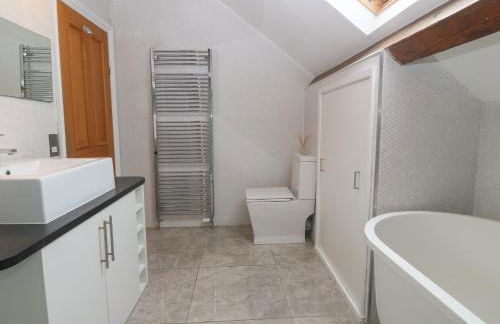 Apartment 2, Gorwel Glas - Photo 14