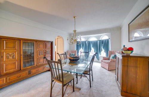 Fireside Gatherings Pet-Friendly Apollo Home - Photo 11