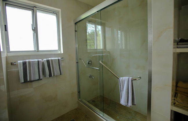 Perez Ipao Apts - Photo 16