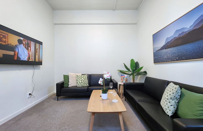 U Suites on Webb - Photo 78