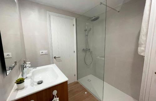 Apartamento Trini en Son Bou, frente al mar, perfecto para vacaciones - Foto 19