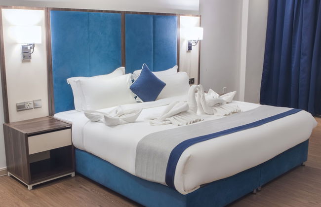 Atana Park - Photo 4