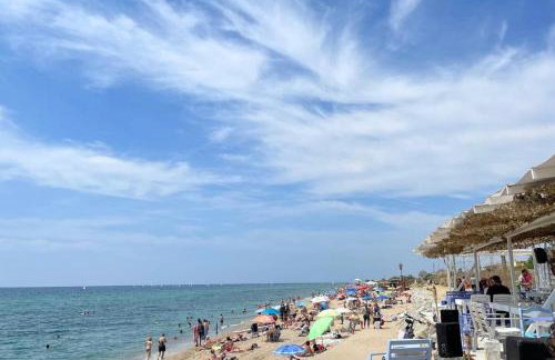 Apto en la playa a 20 min en tren de Barcelona - Foto 73