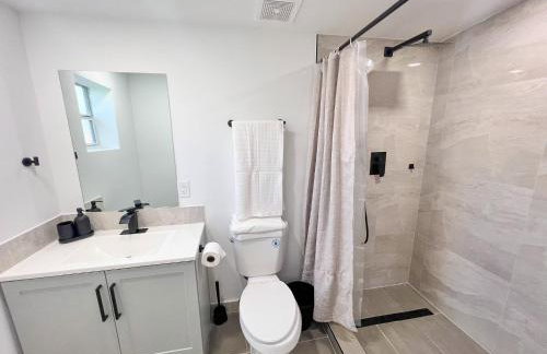 New 3Bedroom 2Bathroom Private Home - Foto 12