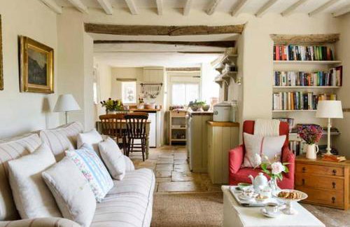 The Old Bakehouse Cotswold Cottage - Photo 1