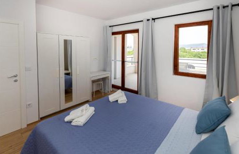2 Bedroom Beautiful Apartment In Opuzen - Foto 21