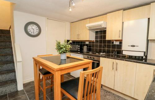 Ickle Pickle Cottage - Photo 6