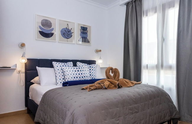 4 Bed Villa - Heated Pool, Pool Table, Bbq, Patio - Photo 8