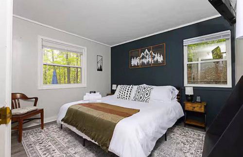 Bryce Chalet - Hot Tub, Game Room, Fire Pit, Pets - Foto 14