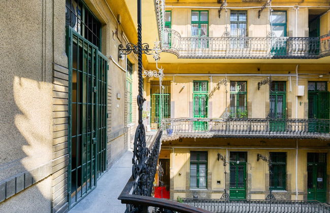 Leah Studios - Foto 74