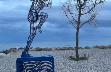VILLENEUVE LOUBET PLAGE- Entre NICE et CANNES - Foto 66