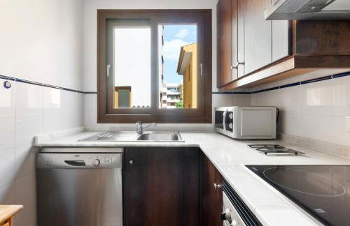 Punta Prima - Charming Spanish Apartment with South-Facing Terrace by the Sea - Foto 7