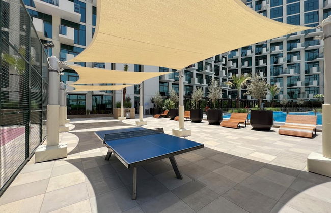 Cozy Convenient 1BR Haven in Al Jaddaf - Photo 21