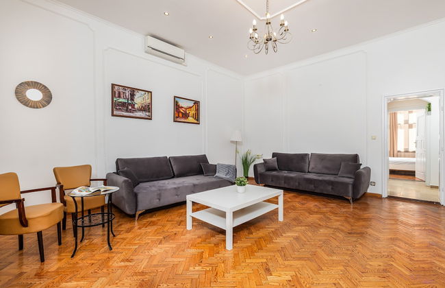 Real Apartments Andrassy - Foto 12