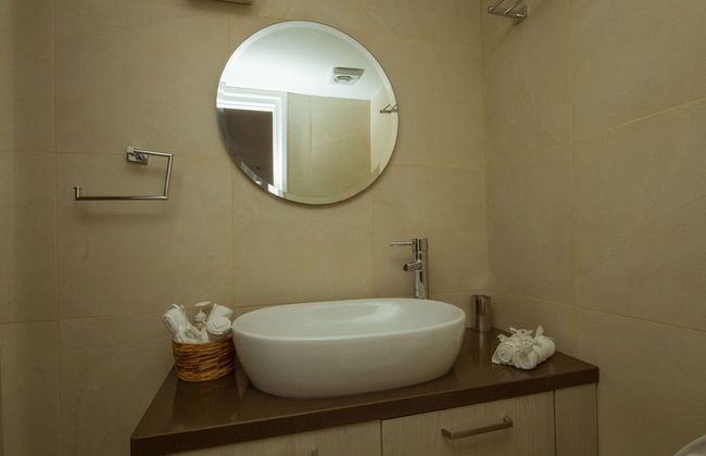 Thyone Uno Bal Cottage - Foto 25