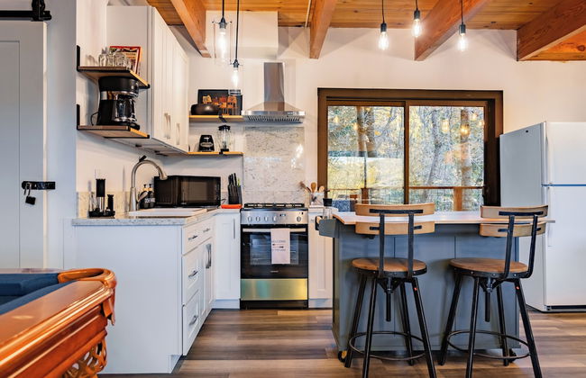 Legacy Hideaway by Avantstay Deck + Hot Tub - Foto 5