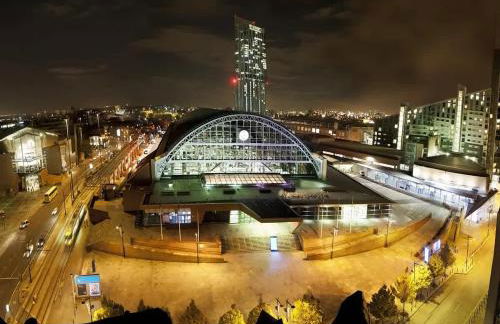 Brand New Premium Serviced Apartments, Free Parking, High-Speed WiFi By Redwood Stays - Foto 33