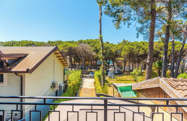 Brand New Apartment Villa 2 - Photo 32