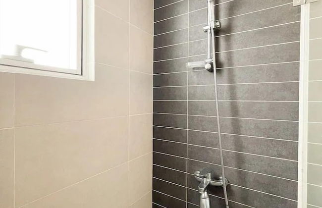 Sunrise City View Apartment - Photo 30