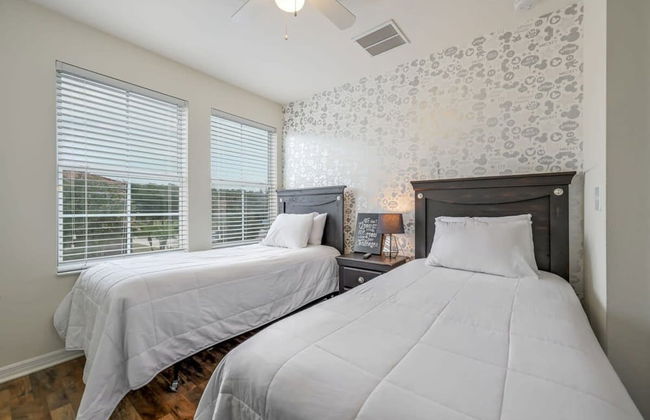 Remodeled Gem - Comfort and Location - Foto 49