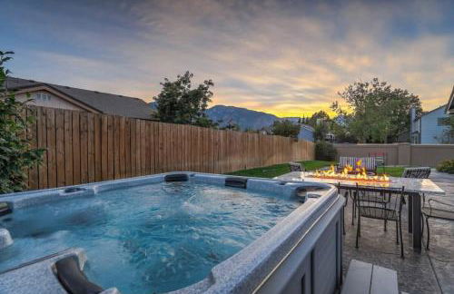 Mountainside View Firepit & Hot Tub - Foto 1