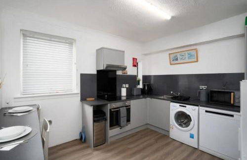 2-Bed Flat Wishaw Free Parking Family-Friendly - Foto 42