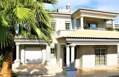 Charming Exceptional Villa in Algarve - Photo 1