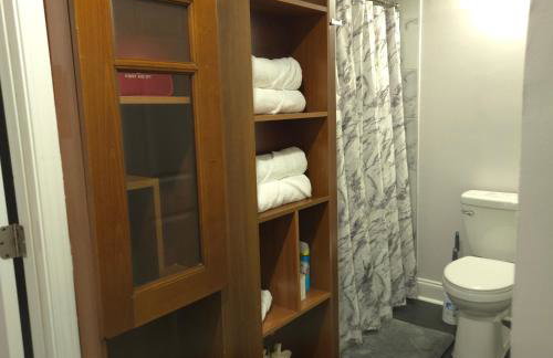 luxe studio with a great location lawrenceville - Photo 25