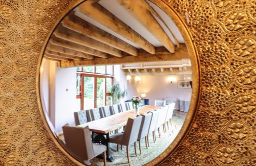 Yew Tree Farm - Photo 6