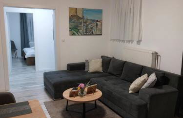 Two Bedroom Apartment - Photo 7