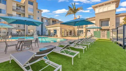 Well-Located 3BR Near SoFi Stadium & LAX - Foto 2