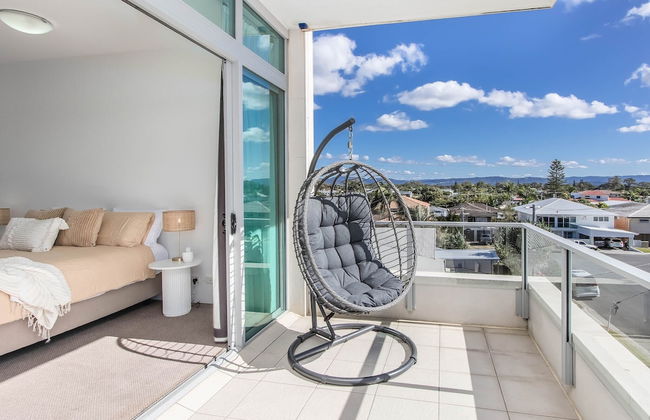 Mermaid Beach Luxury Penthouse - Photo 31