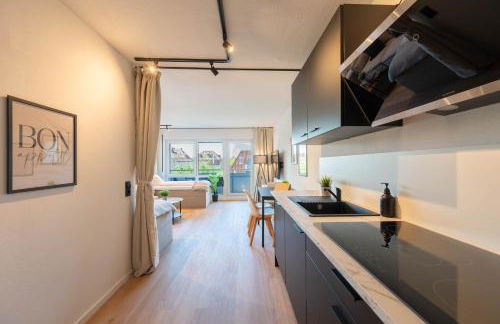 Malu Rooms - im Zentrum, Kostenloser Parkplatz, Klima, Balkon, Netflix, 24h Checkin - Photo 14