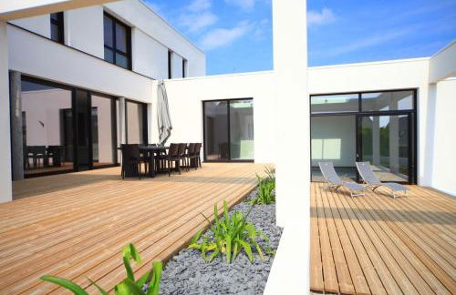 Villa Pool and Beach Bretagne - Foto 37