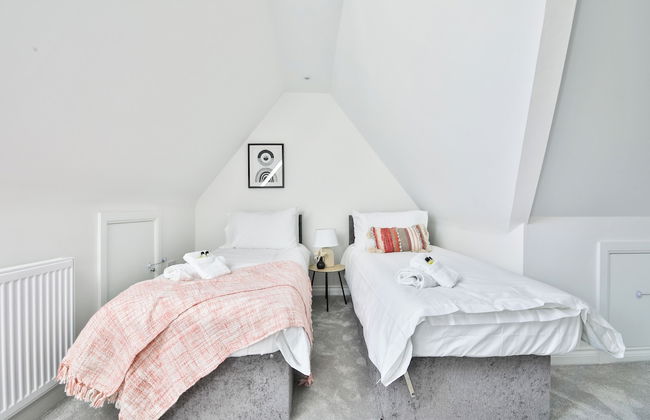 Spacious Apartments with Private Parking - Foto 2