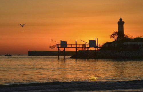 Appartement à deux pas du Port - Foto 8