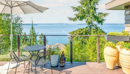 Quintessential Seattle Water Views w HotTub - Foto 3