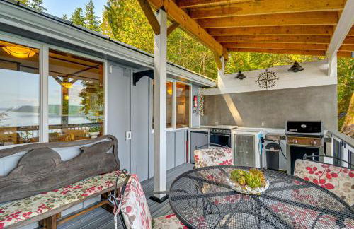 Outdoor Kitchen and Canal Views Cabin in Quilcene! - Foto 22