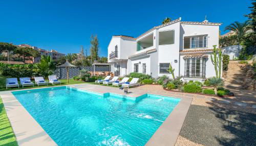 VACATION MARBELLA I Villa Azahar Retreat, Paradise for Golfers, Private Heated Pool, Close to the Best Beaches and High-end Restaurants - Photo 2
