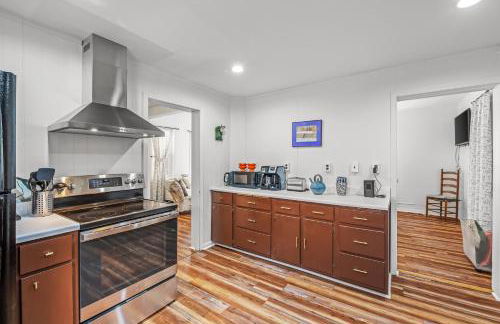 Broadway Cottage - Town, Hot Tub, Fire Pit, Grill, Wifi, Family Friendly, Pet Friendly - Foto 9