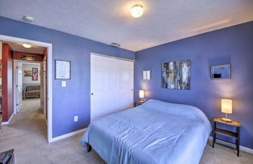 Family Home with Yard about 15 Mi to Downtown! - Foto 19