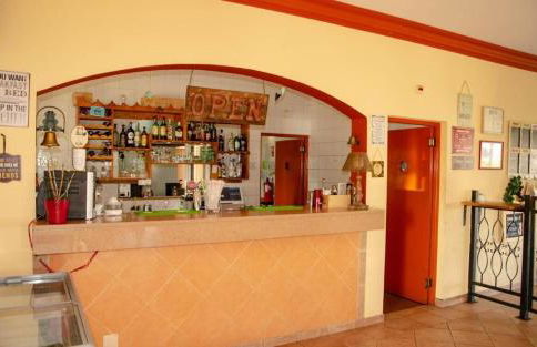 Oasis park 2 bedroom top floor Apartment AT72 - Foto 9