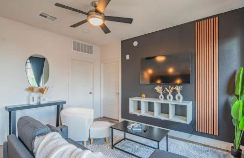 Peaceful 1BR Kierland Common, TPC Golf, Pool, Gym, W-D - Foto 24