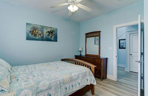 Cozy Beach Home with Resort Amenities, Oceanbay, lake views and 3 decks! - Foto 14