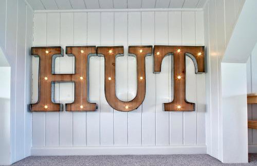 Extraordinary Huts Ltd - Photo 70