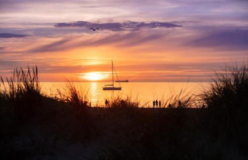 Kapitaenshaus in Wasserlage! Traumapartments Warnemuende - Foto 43